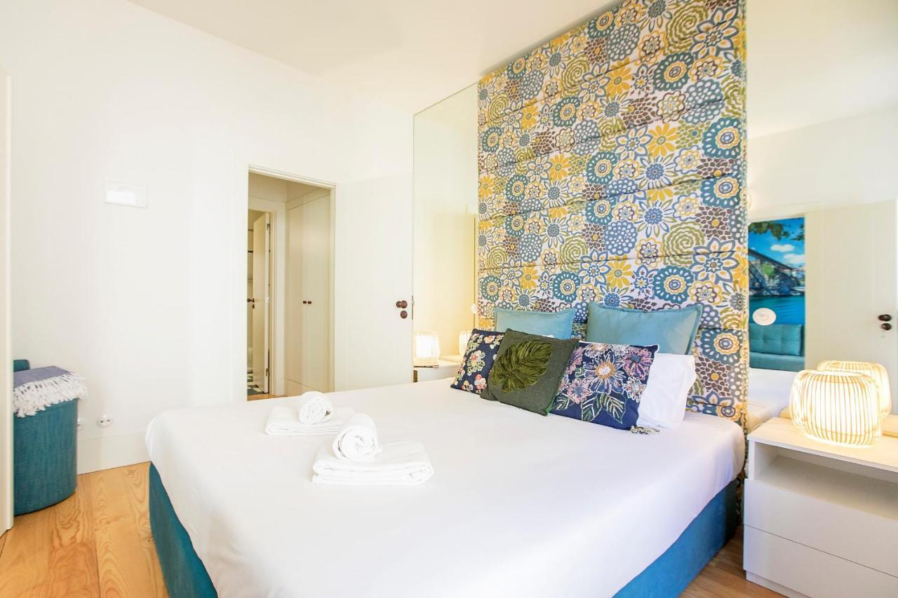 Oporto Flores Plaza By Lovelystay Exterior photo